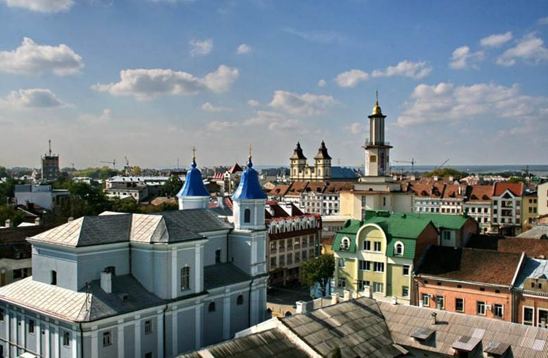 чому варто надавати перевагу прикарпатському виробнику